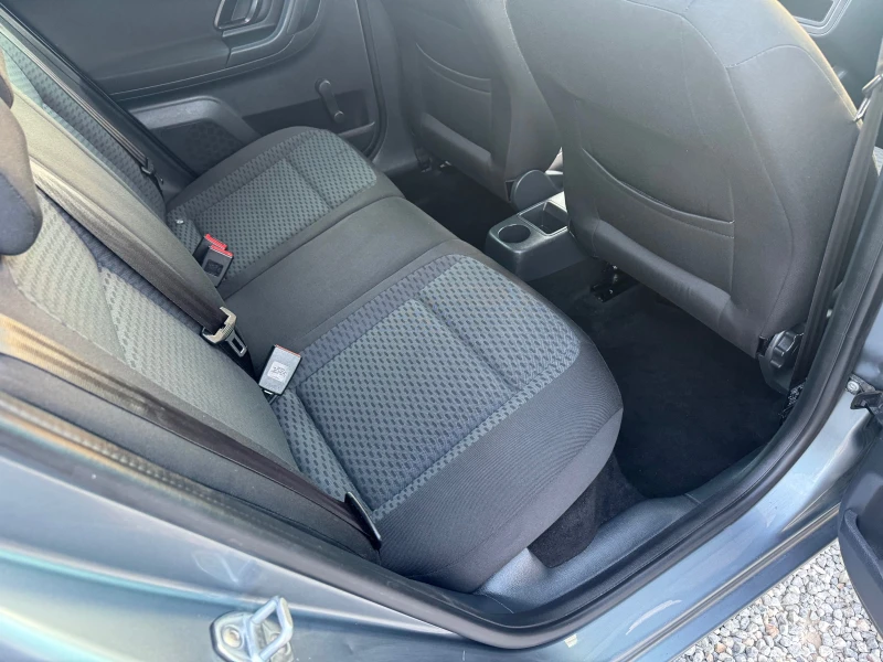 Skoda Fabia Бензин* 2012г* Климатик* Германия, снимка 10 - Автомобили и джипове - 51334147