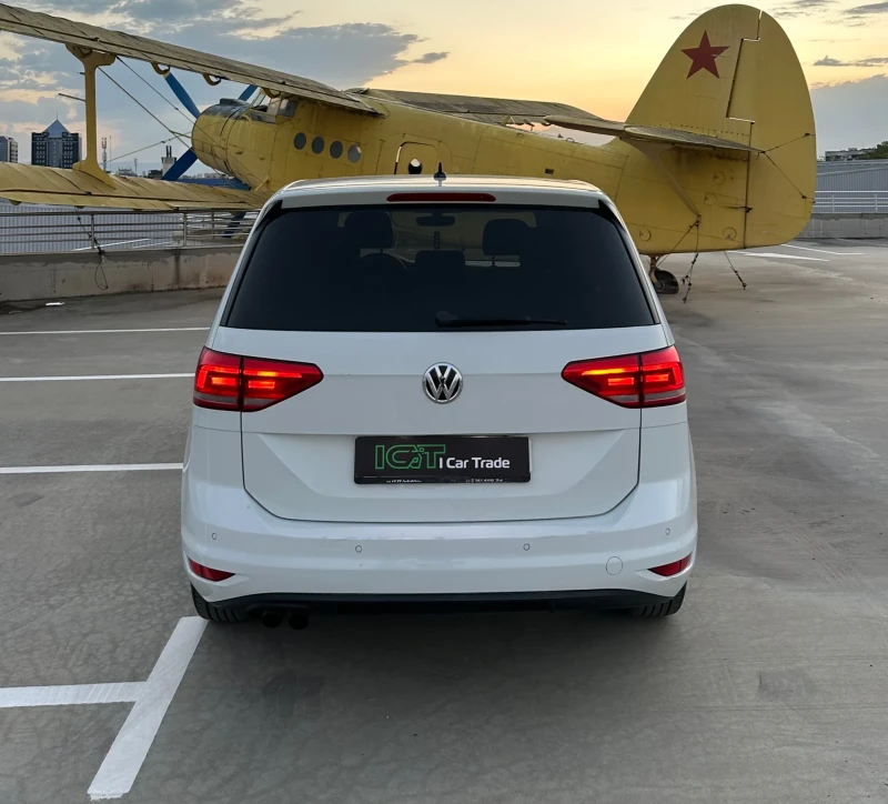 VW Touran 2.0tdi Automat, снимка 6 - Автомобили и джипове - 52218067