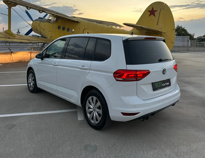 VW Touran 2.0tdi Automat, снимка 4 - Автомобили и джипове - 52218067
