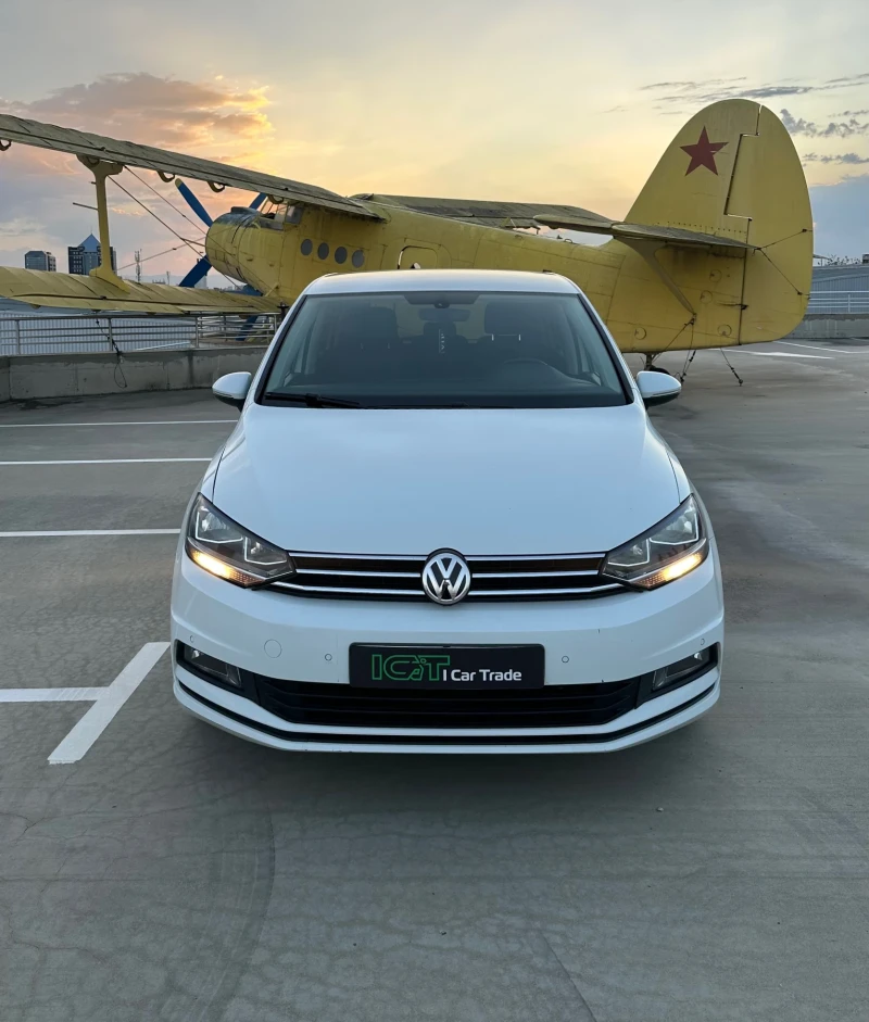 VW Touran 2.0tdi Automat, снимка 3 - Автомобили и джипове - 52218067
