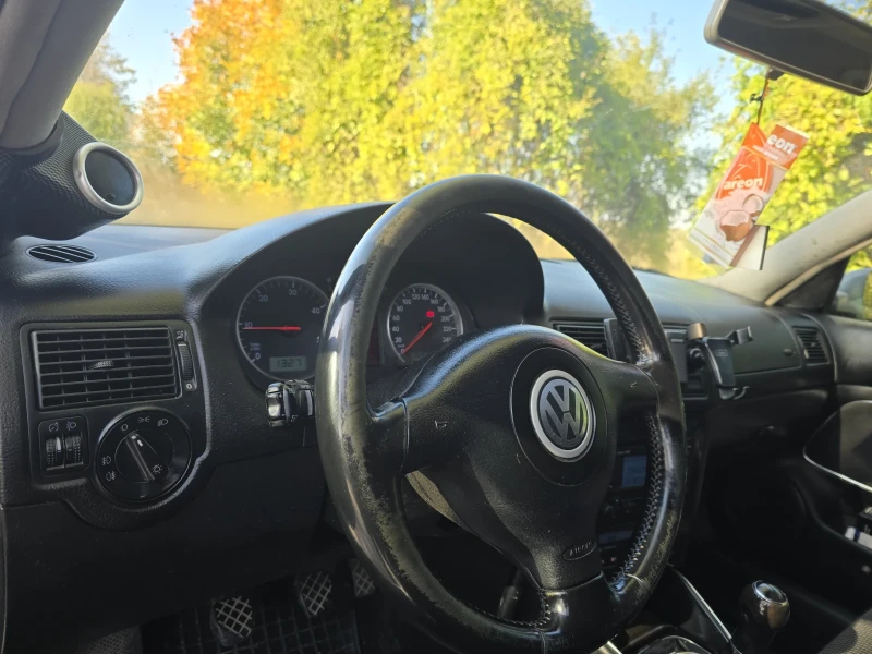 VW Golf, снимка 6 - Автомобили и джипове - 52263631