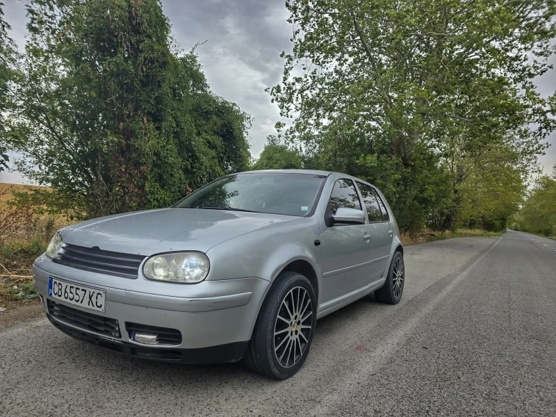 VW Golf, снимка 3 - Автомобили и джипове - 52263631