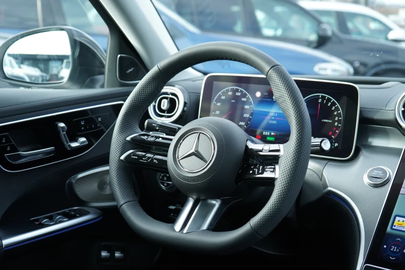Mercedes-Benz C 400 e* 4M* PLUG IN HYBRID* AMG* HEAD UP* BURMESTER , снимка 12 - Автомобили и джипове - 52635354
