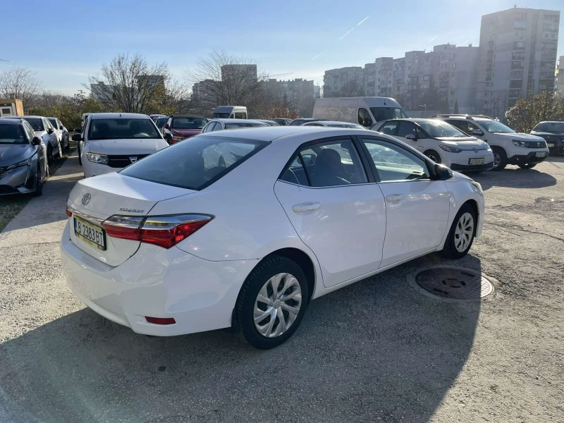 Toyota Corolla Luna 1.6 132hp, снимка 3 - Автомобили и джипове - 52653550