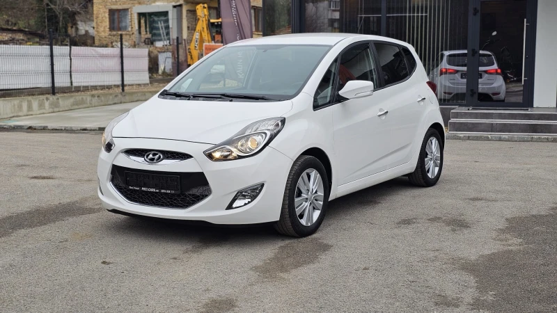 Hyundai Ix20 1.6i Automatic CH-8бр.Джанти-СЕРВИЗНА ИСТ.-ЛИЗИНГ, снимка 3 - Автомобили и джипове - 52711171
