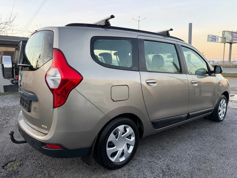 Dacia Lodgy 1.2 i ГАЗ/НАВИ/КЛИМА/ПОДГРЕВ, снимка 4 - Автомобили и джипове - 52712902