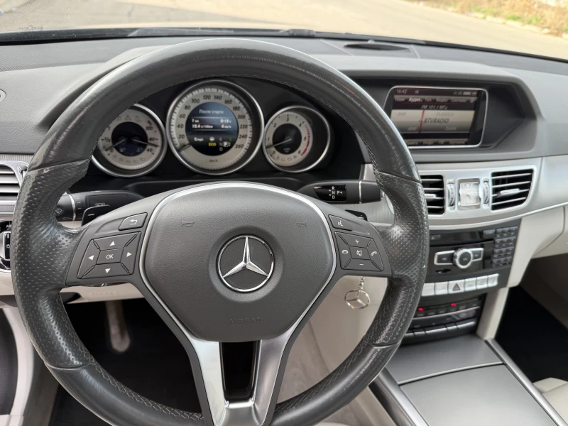 Mercedes-Benz E 350 4 MATIC, снимка 8 - Автомобили и джипове - 52775957