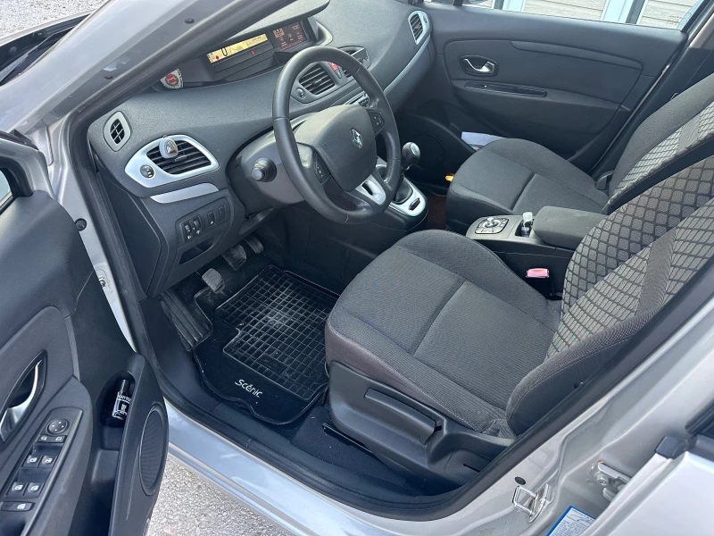 Renault Grand scenic 1.9dci 131k.c.Сервизна книжка 149000км, снимка 8 - Автомобили и джипове - 52932843
