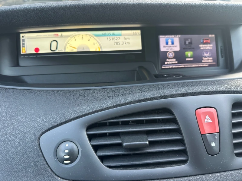 Renault Grand scenic 1.9dci 131k.c.Сервизна книжка 149000км, снимка 13 - Автомобили и джипове - 52932843