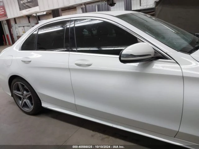 Mercedes-Benz C 300 КРАЙНА ЦЕНА AMG, снимка 7 - Автомобили и джипове - 48364174