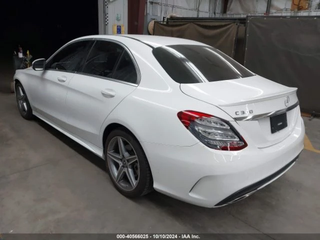 Mercedes-Benz C 300 КРАЙНА ЦЕНА AMG, снимка 4 - Автомобили и джипове - 48364174