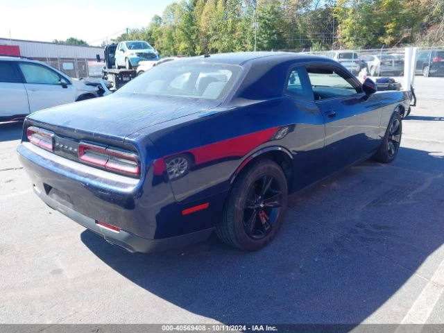 Dodge Challenger SXT, снимка 4 - Автомобили и джипове - 48483714