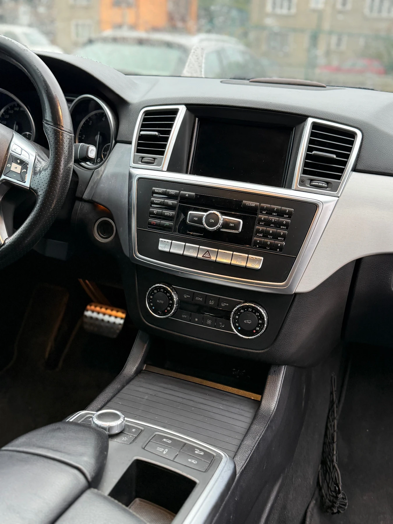 Mercedes-Benz ML 350 Бартер.EURO6 | Mobile.bg — изображение 14