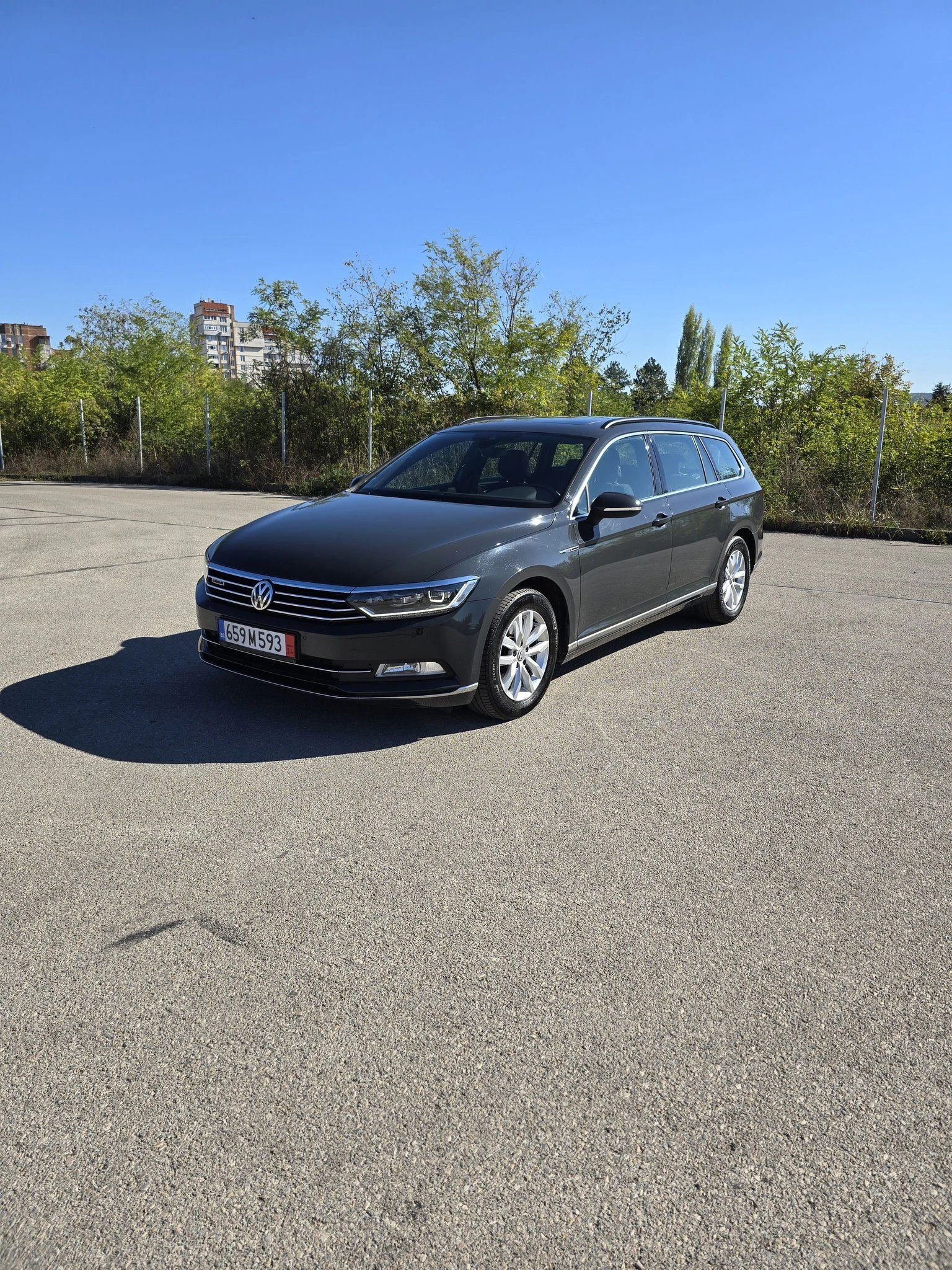 VW Passat 4Motion* 190hp* Печка* Панорама - изображение 3