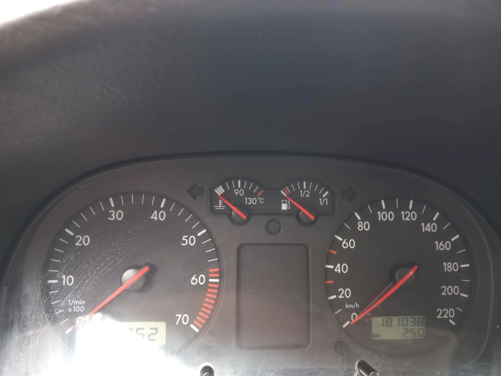 VW Golf 1.4-16V - изображение 7