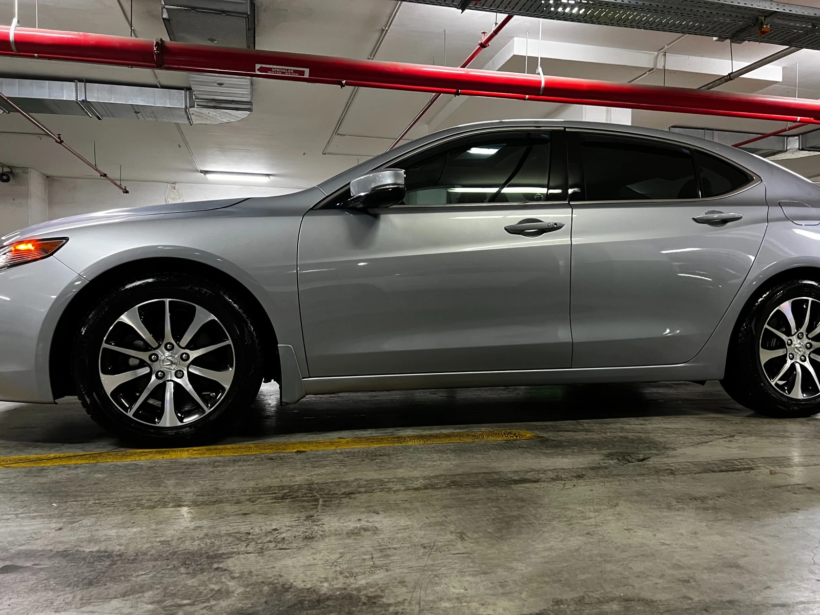 Acura TLX | Mobile.bg   17