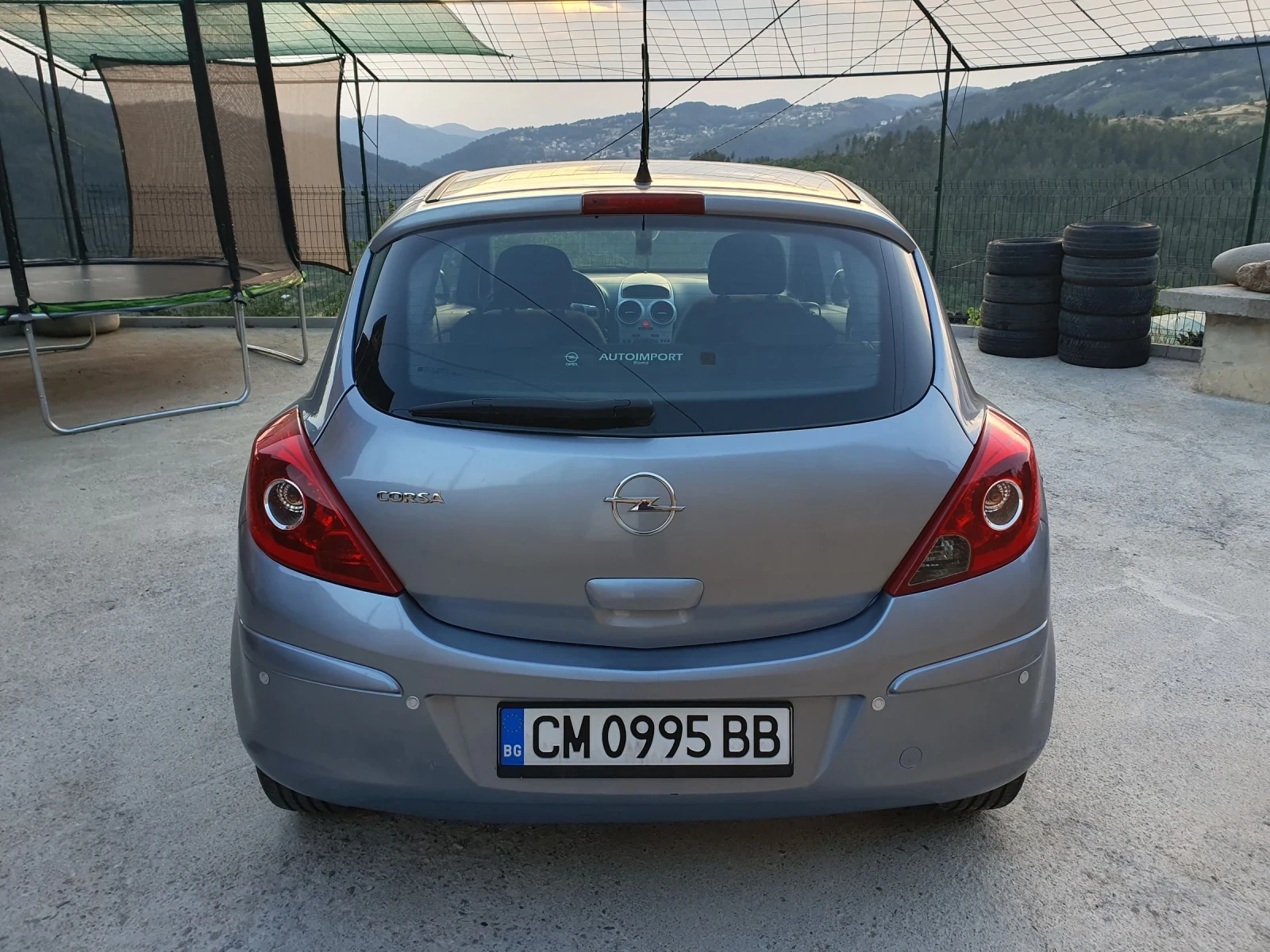 Opel Corsa 1.2i 16V ECOTEC (80 Hp) - изображение 6