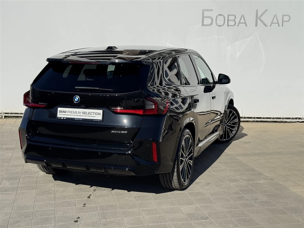 BMW iX1 xDrive30 - изображение 2