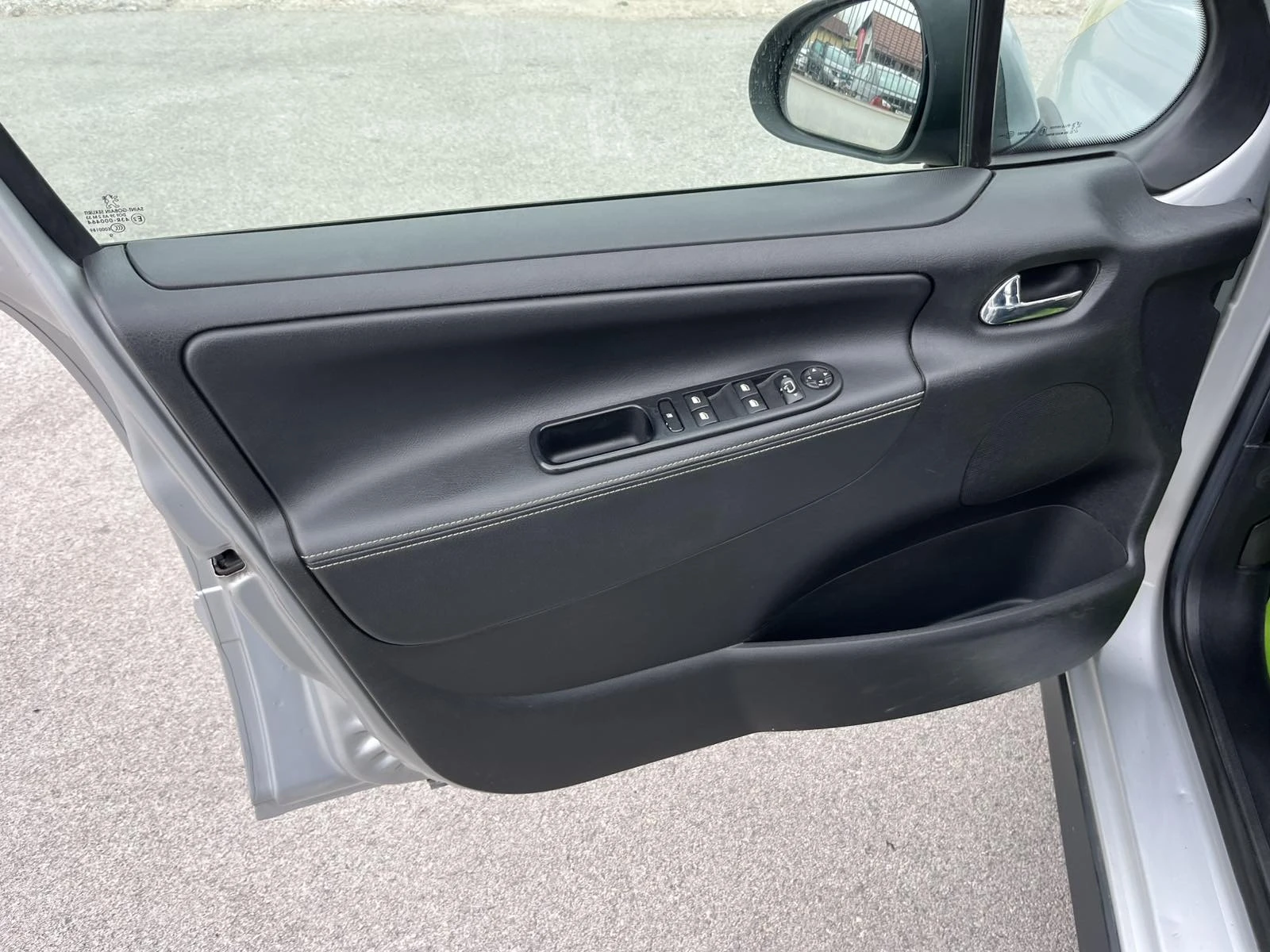 Peugeot 207 SW OUTDOOR 1.6HDI 90кс КОЖА КЛИМАТРОНИК - изображение 7