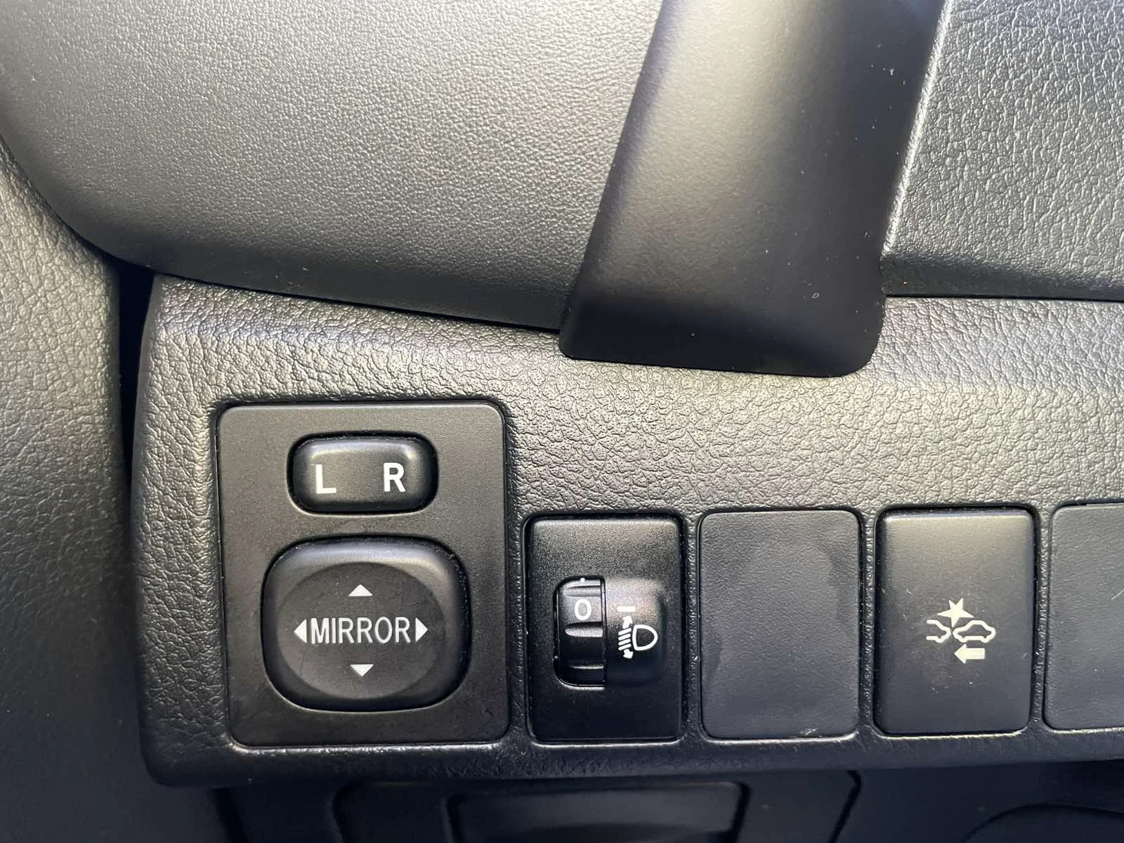 Toyota Corolla Luna 1.6 132hp | Mobile.bg � ����������� 13