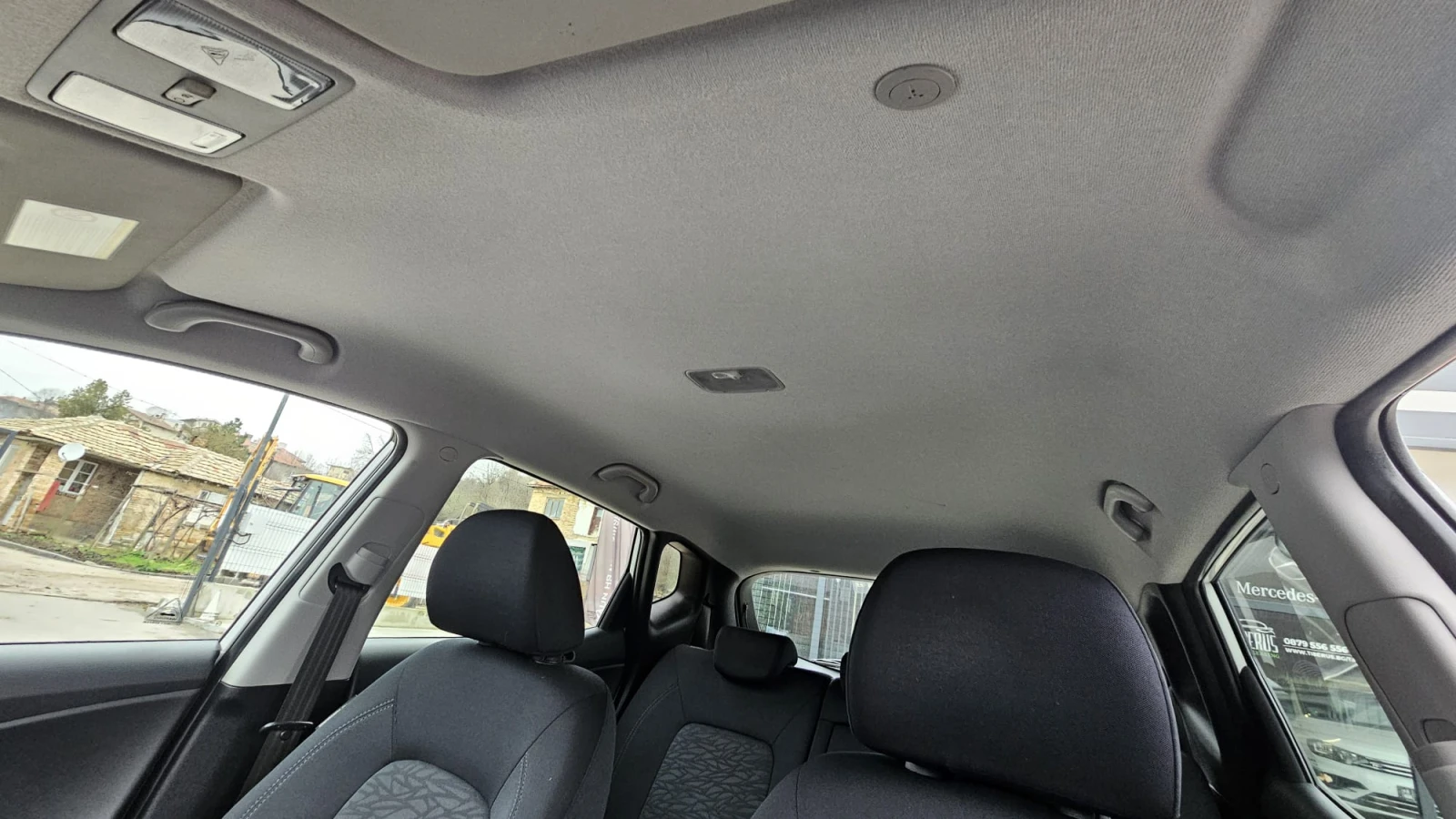 Hyundai Ix20 1.6i Automatic CH-8бр.Джанти-СЕРВИЗНА ИСТ.-ЛИЗИНГ - изображение 8