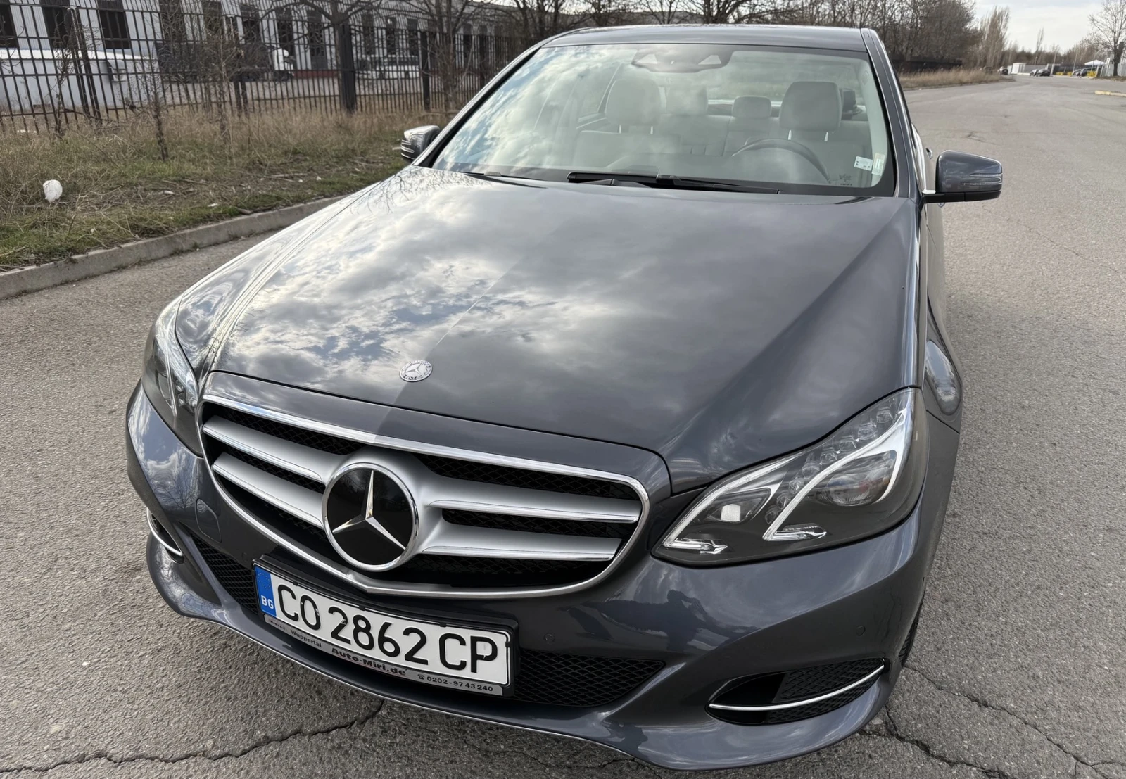 Mercedes-Benz E 350 4 MATIC - изображение 3