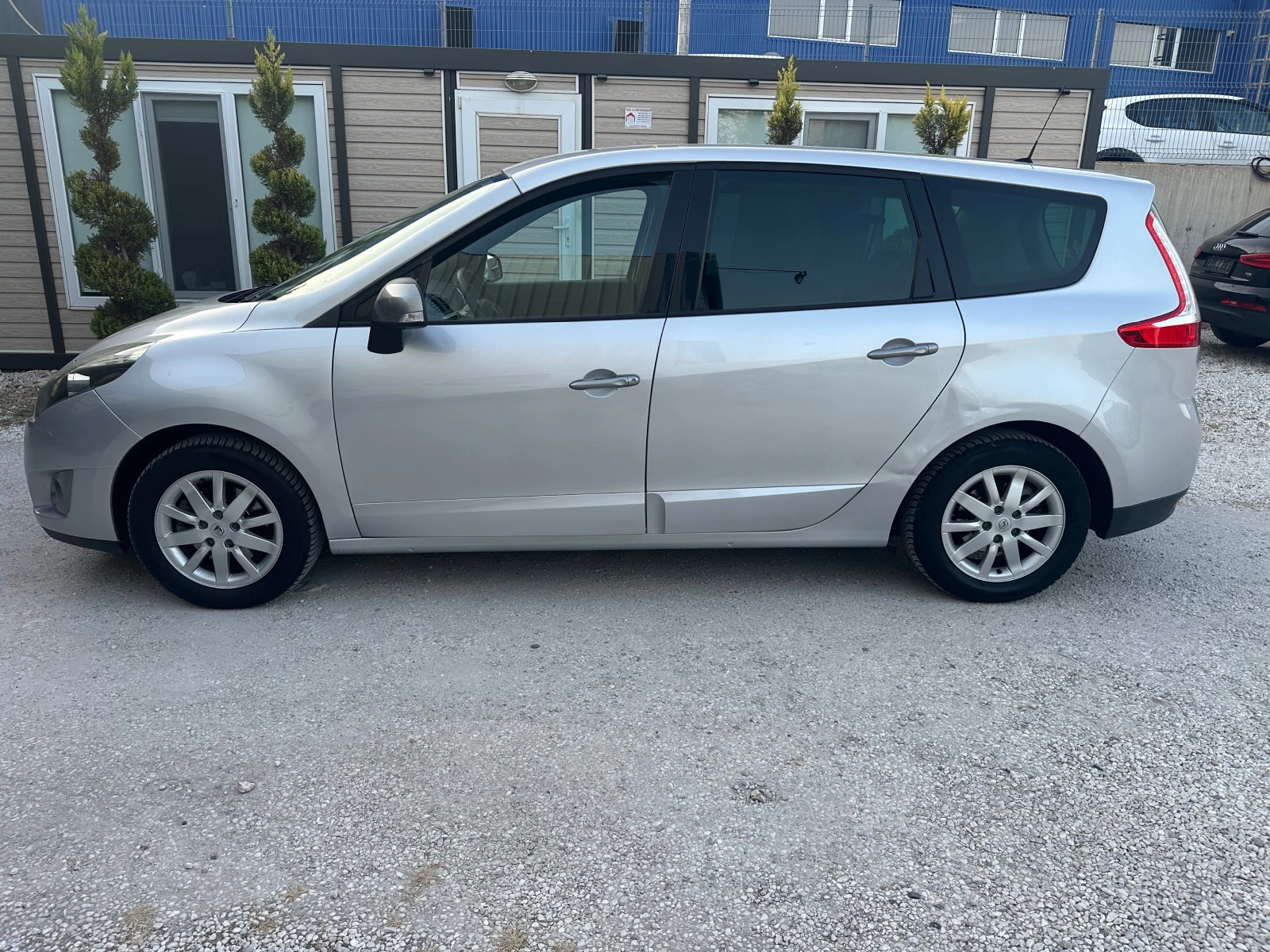 Renault Grand scenic 1.9dci 131k.c.Сервизна книжка 149000км - изображение 7