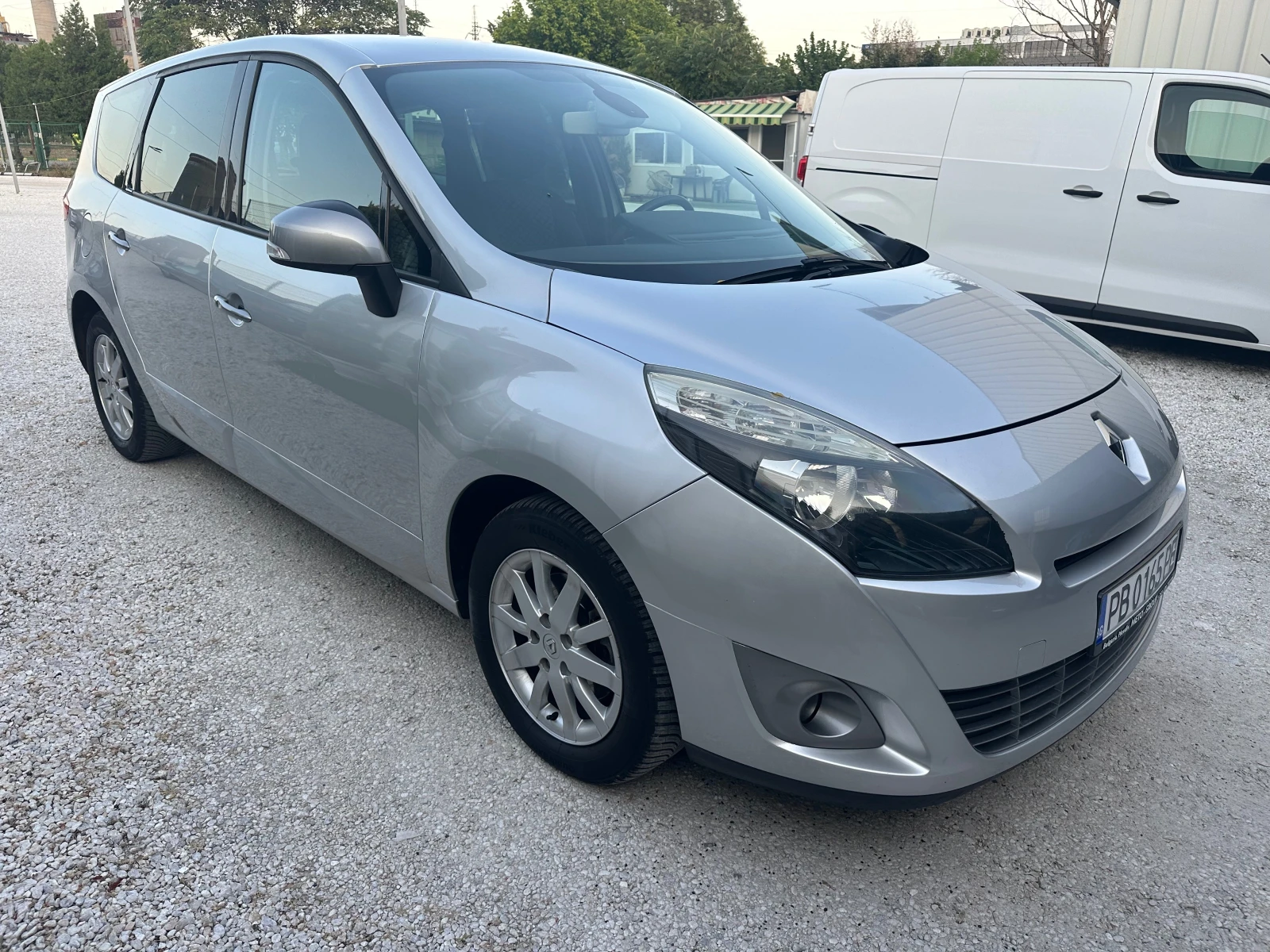 Renault Grand scenic 1.9dci 131k.c.�������� ������ 149000�� | Mobile.bg � ����������� 1