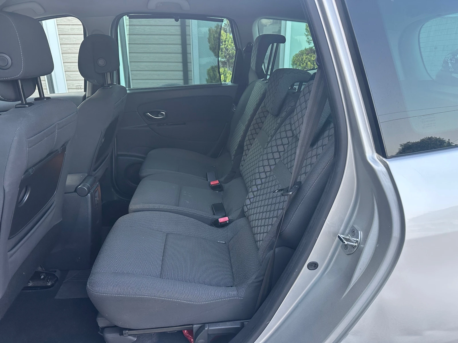 Renault Grand scenic 1.9dci 131k.c.Сервизна книжка 149000км - изображение 9