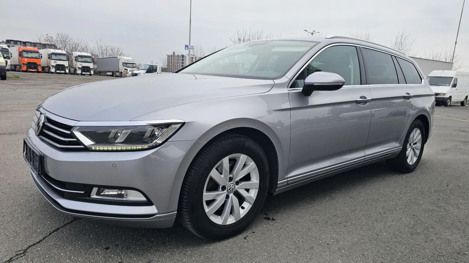 VW Passat 1.6TD-120к.с - 7G automat.  - изображение 3