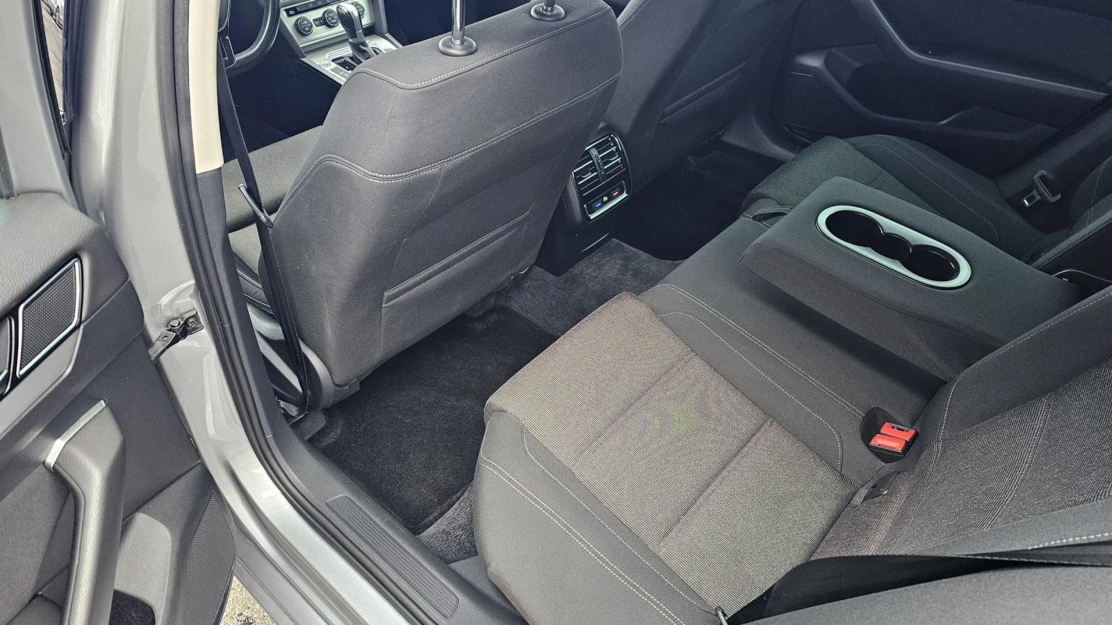 VW Passat 1.6TD-120�.� - 7G automat.  | Mobile.bg � ����������� 16