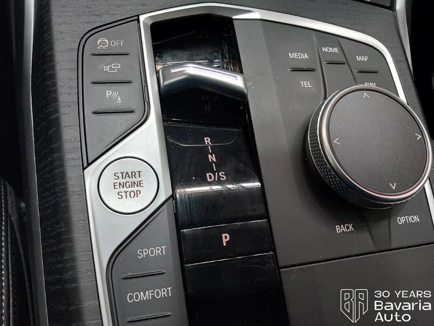 BMW 320 d xDrive M Sport Paket, снимка 15 - Автомобили и джипове - 53745356