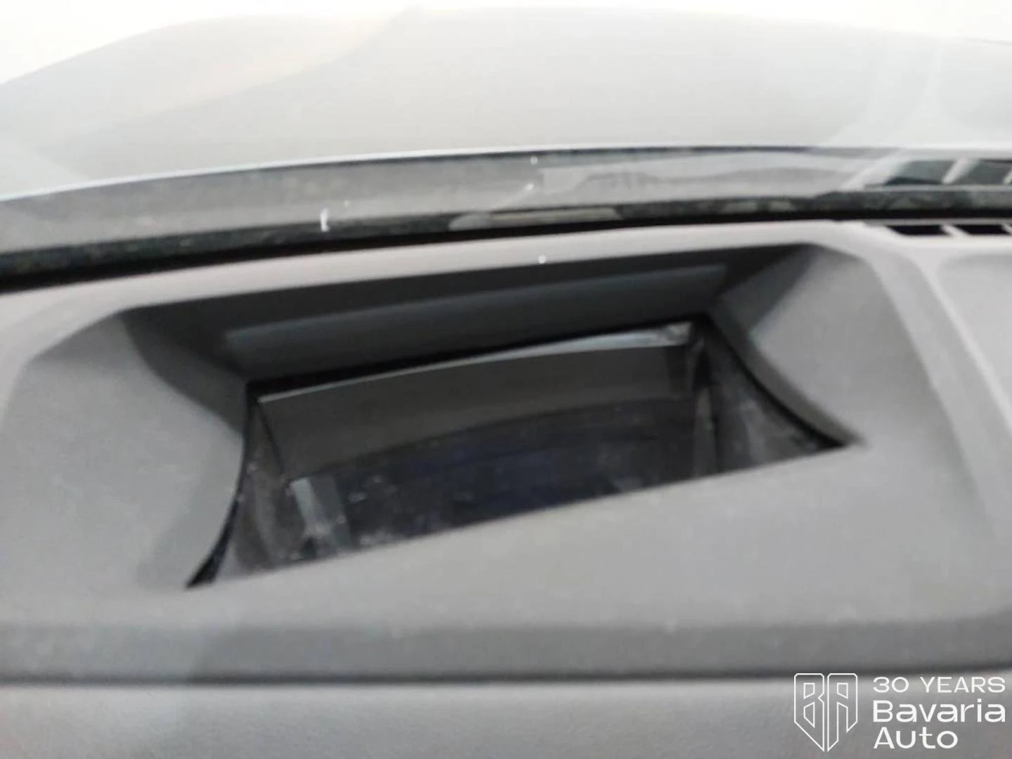 BMW 320 d xDrive M Sport Paket, снимка 16 - Автомобили и джипове - 53745356