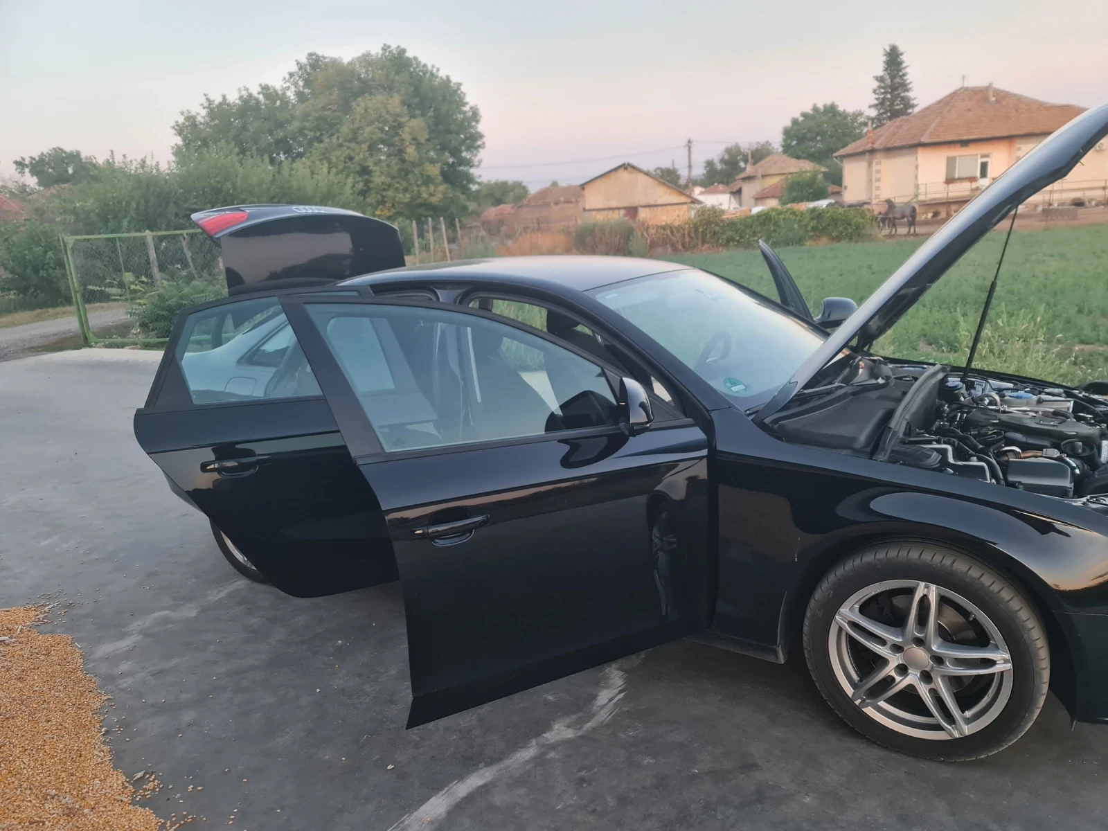 Audi A4 B8, снимка 3 - Автомобили и джипове - 53837408