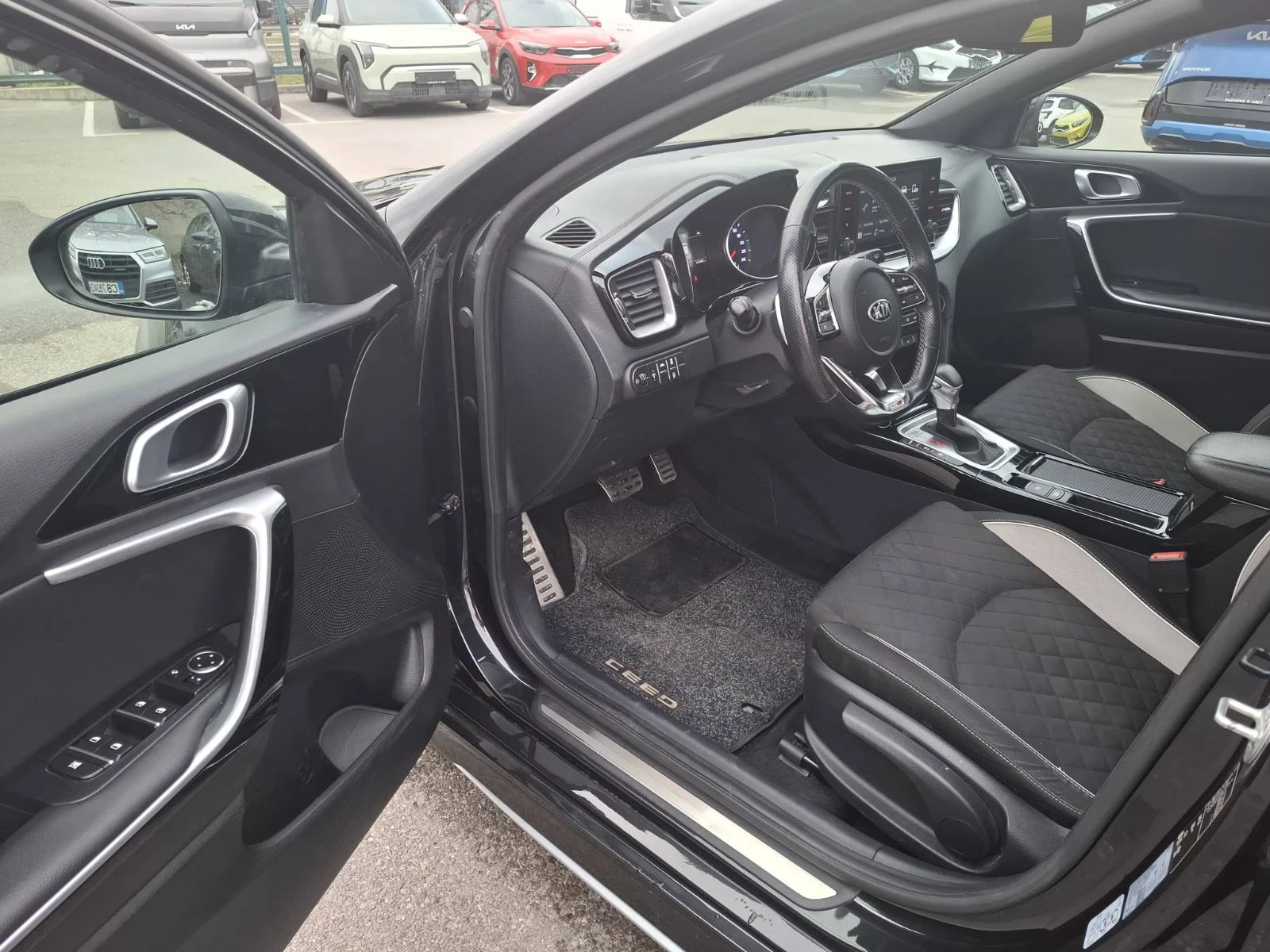 Kia Pro ceed 1.5 T-gdi SX Гаранция, снимка 9 - Автомобили и джипове - 53957044