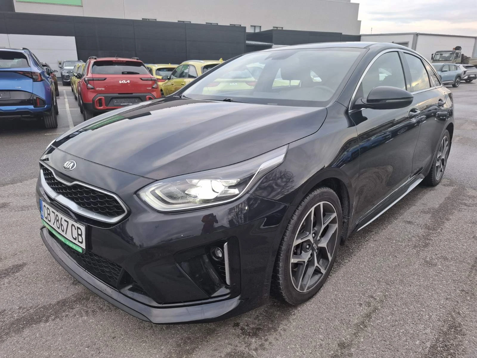 Kia Pro ceed 1.5 T-gdi SX Гаранция
