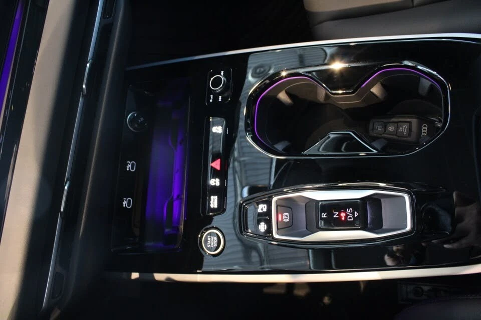 Audi A5 quattro* 45 TFSI* АвтоКредит* (ЦЕНА ДО БГ), снимка 12 - Автомобили и джипове - 54002382