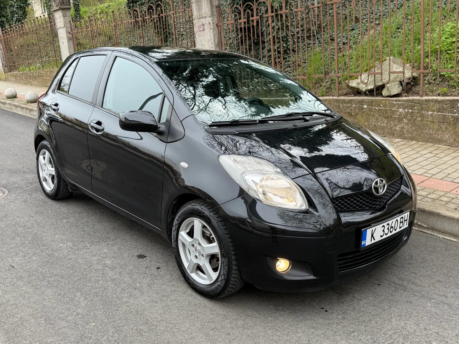 Toyota Yaris 1.4D/90к.с-/ 6ск