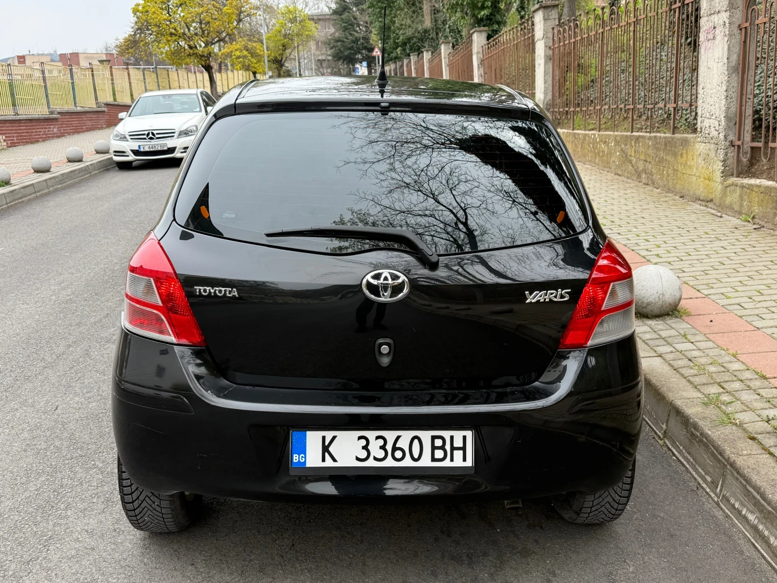 Toyota Yaris 1.4D/90к.с-/ 6ск, снимка 4 - Автомобили и джипове - 54218825