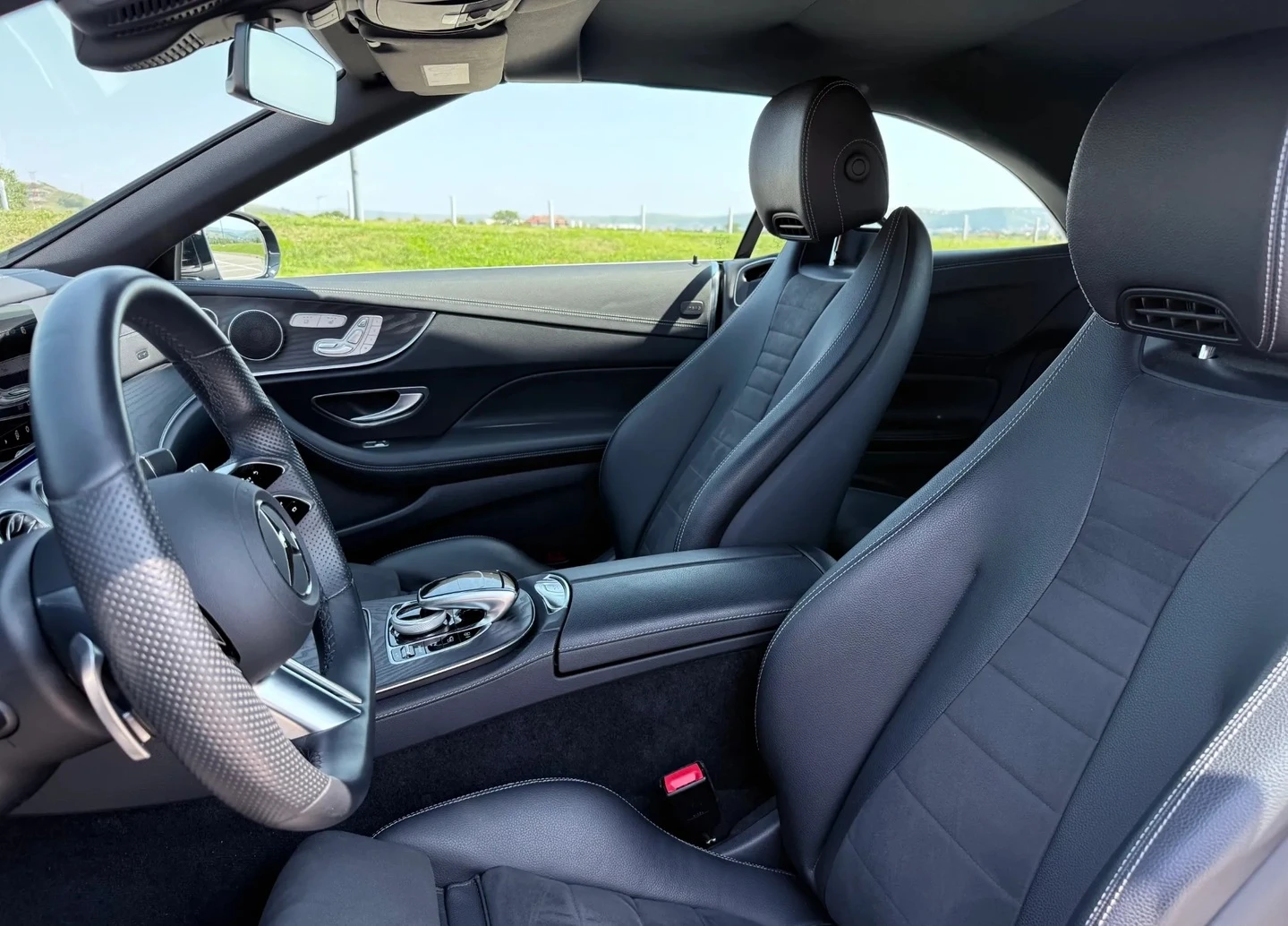 Mercedes-Benz E 300 AMG-Line Cabriolet, снимка 7 - Автомобили и джипове - 54270210