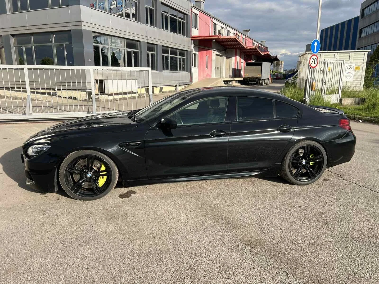 BMW M6 M6 Competition, снимка 14 - Автомобили и джипове - 54492902