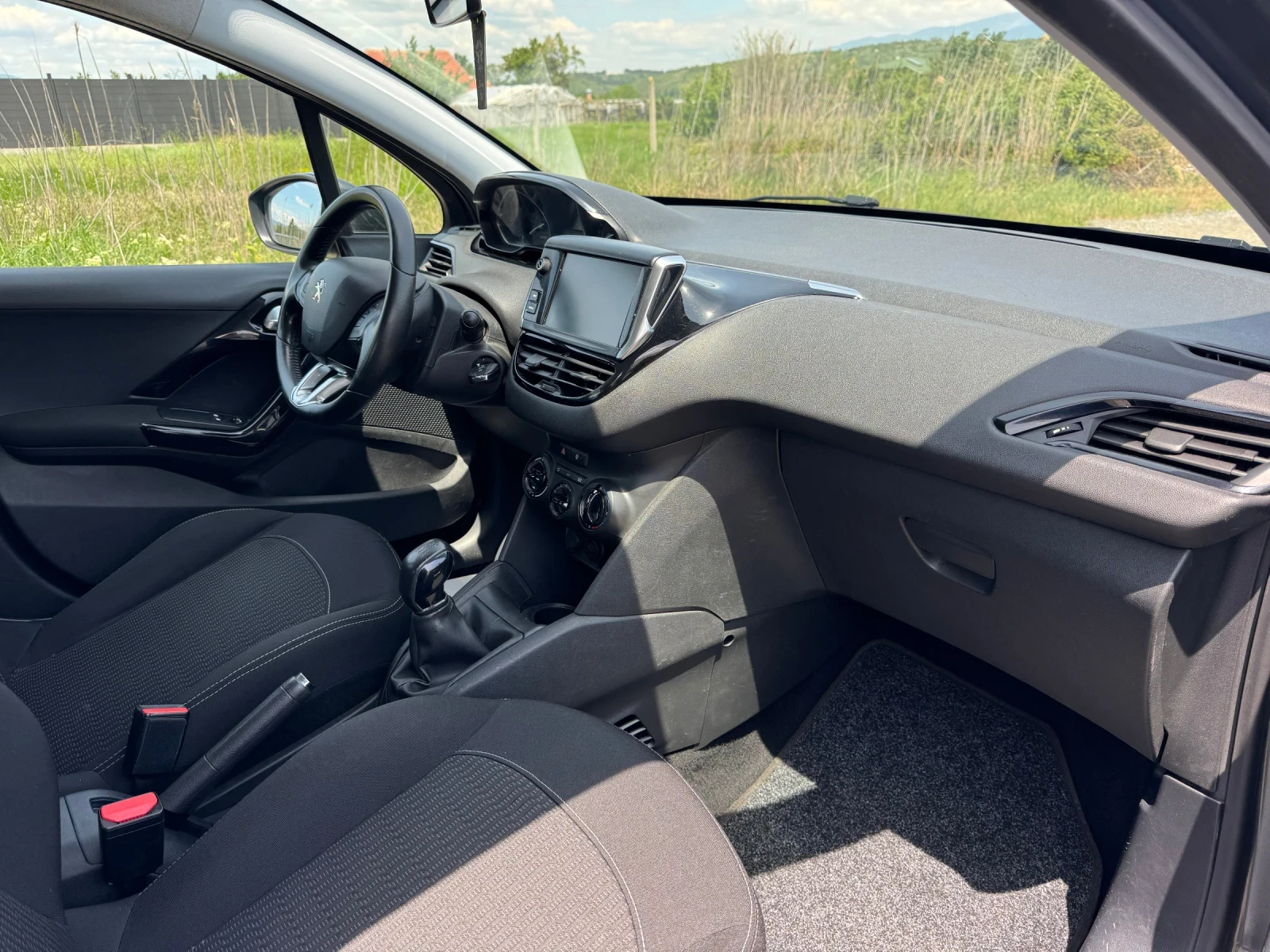 Peugeot 208 1.2i * ALLURE* LPG*  | Mobile.bg � ����������� 13