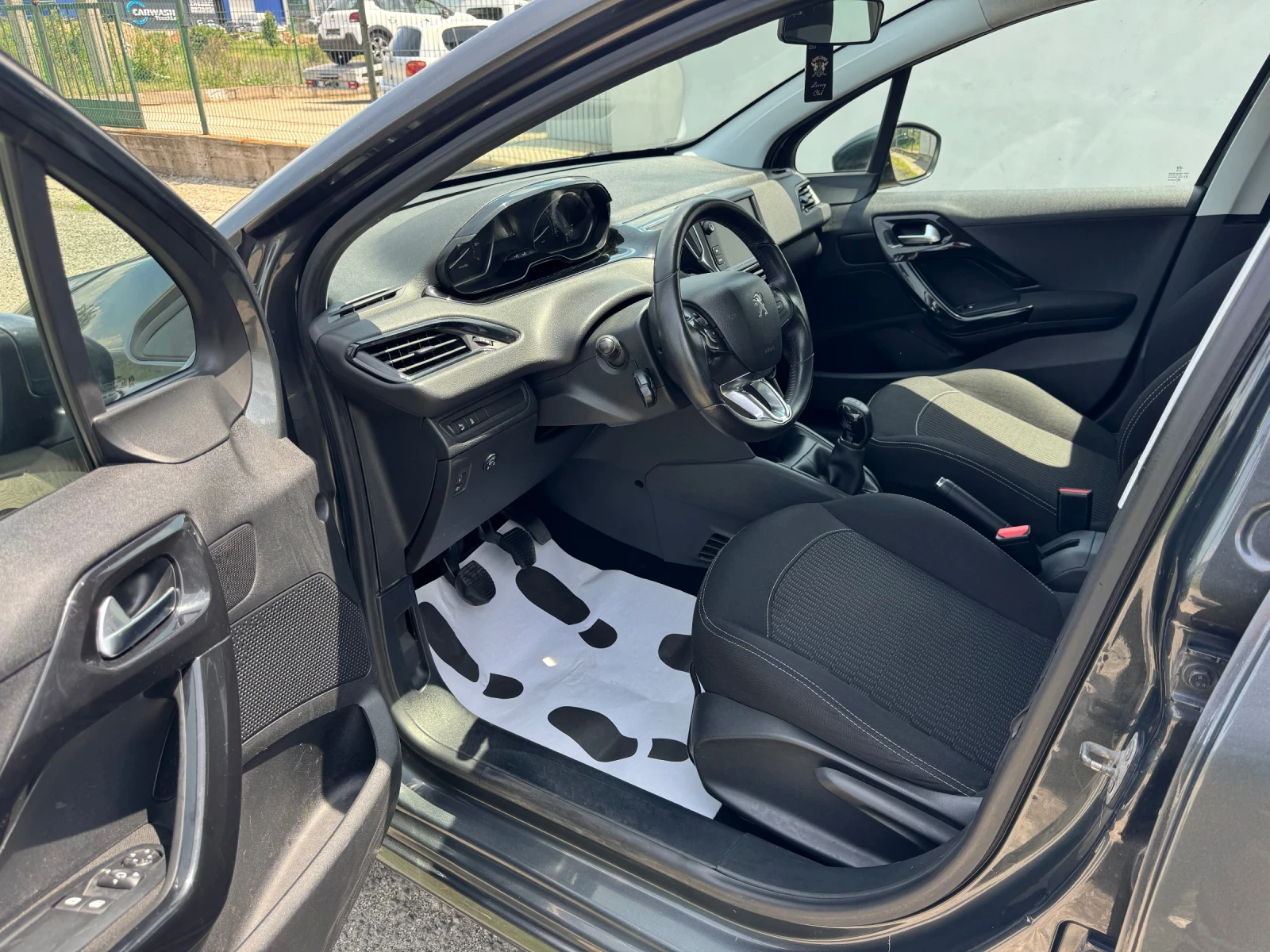 Peugeot 208 1.2i * ALLURE* LPG*  | Mobile.bg � ����������� 9