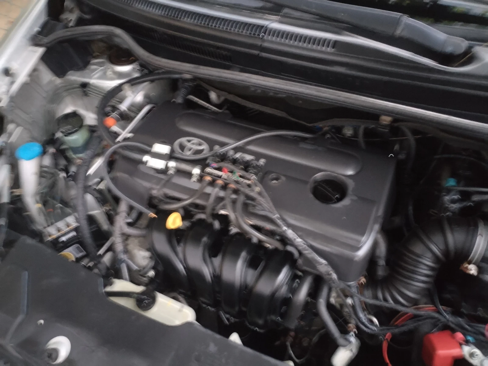 Toyota Corolla verso Газов инжекцион , снимка 6 - Автомобили и джипове - 54668917