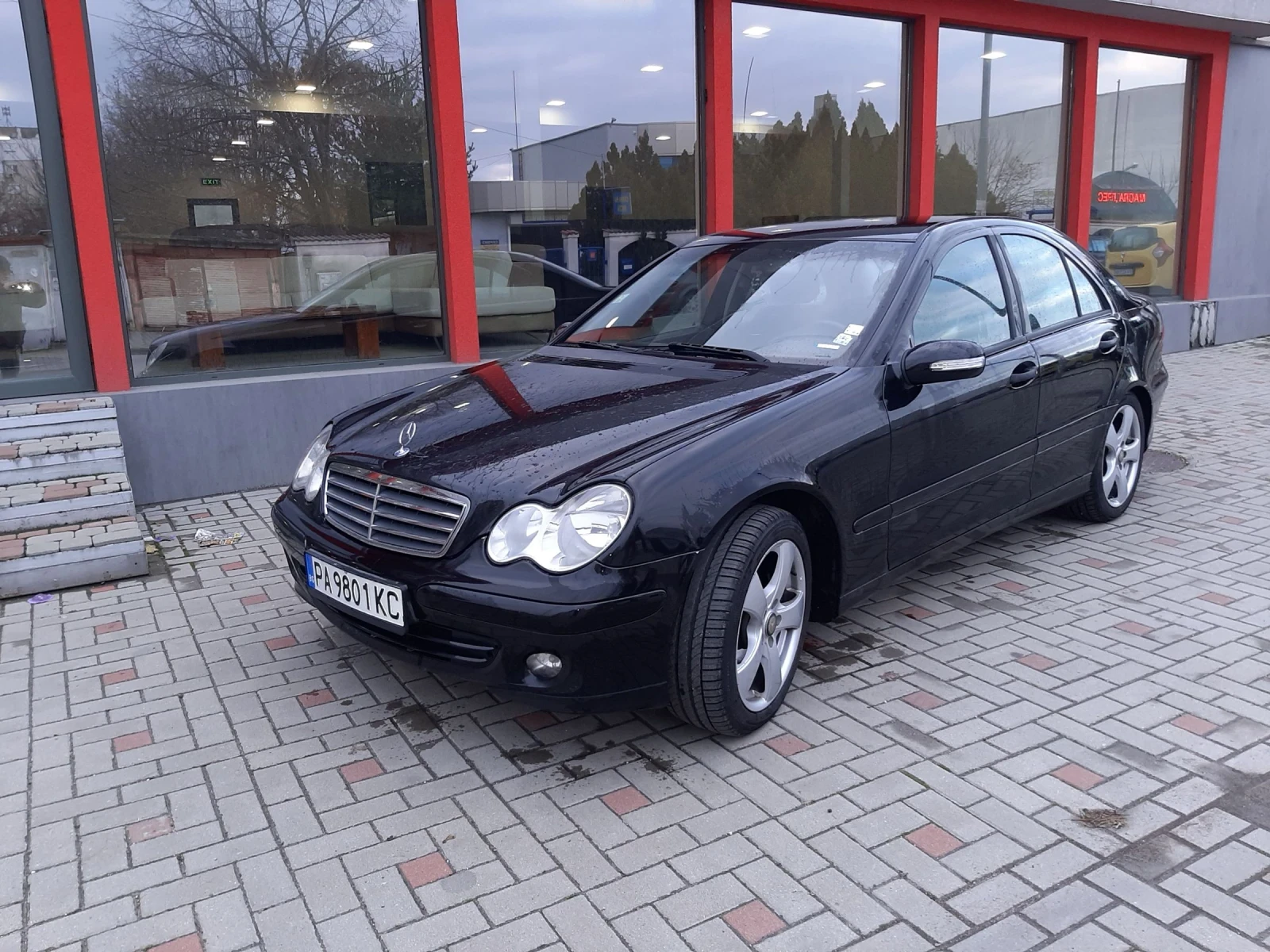 Mercedes-Benz C 180 1800, снимка 3 - Автомобили и джипове - 54755176