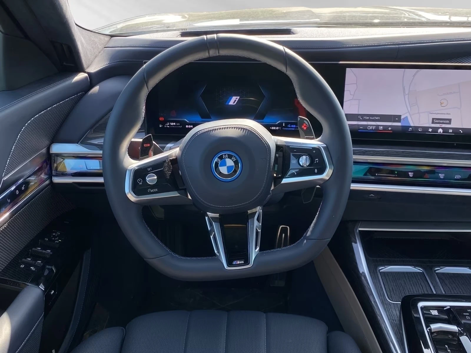 BMW 760 M760e XDRIVE B&W HEAD-UP SKY-LOUNGE , снимка 9 - Автомобили и джипове - 55302775