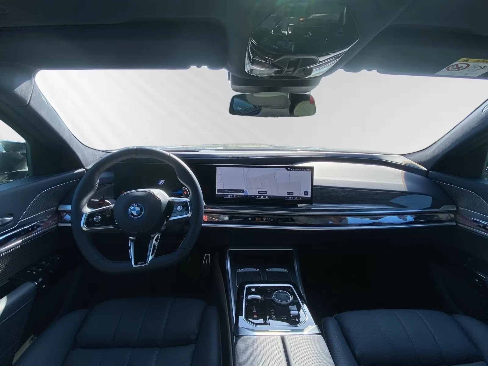 BMW 760 M760e XDRIVE B&W HEAD-UP SKY-LOUNGE , снимка 8 - Автомобили и джипове - 55302775