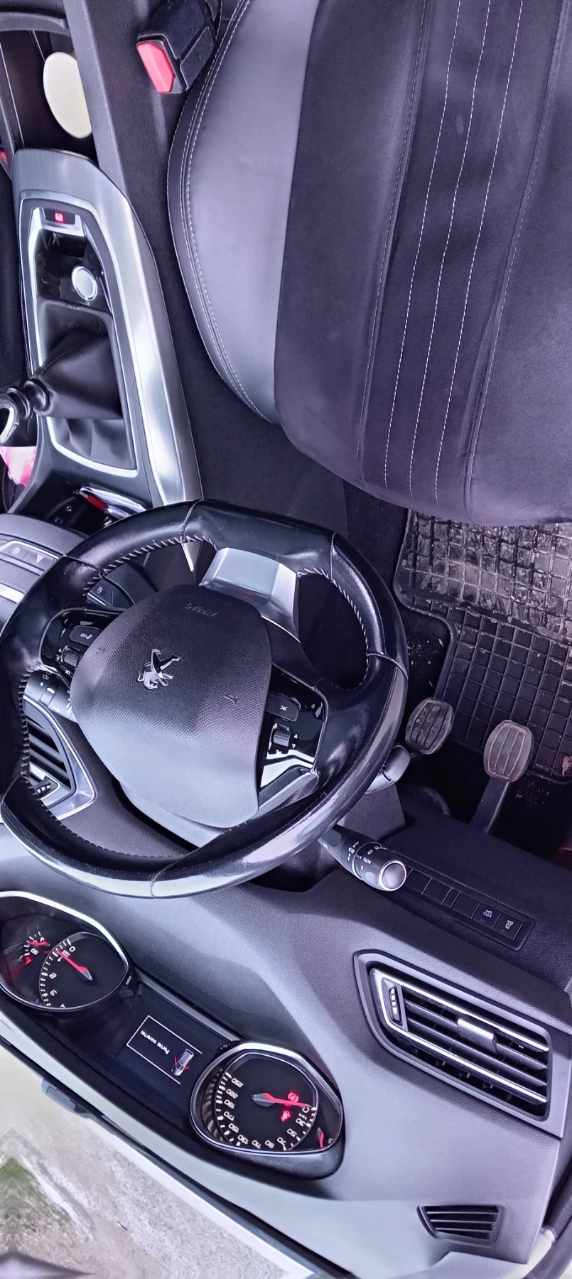 Peugeot 308 РЕАЛНИ КМ , снимка 7 - Автомобили и джипове - 55935703