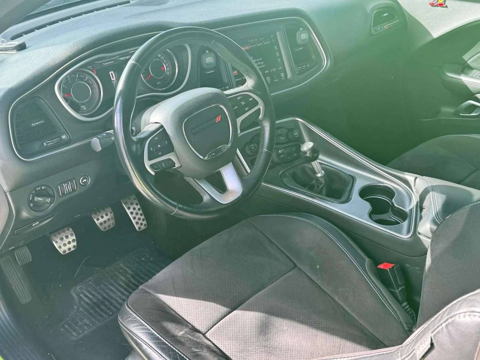 Dodge Challenger, снимка 9 - Автомобили и джипове - 56688779
