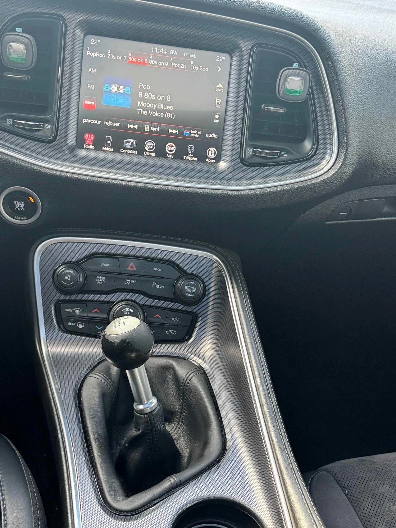 Dodge Challenger, снимка 11 - Автомобили и джипове - 56688779